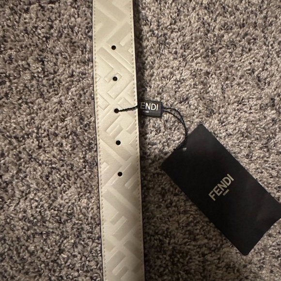 Fendi White FF Embossed Leather Belt Strap NWT | Made in Italy | 38” - Picture 11 of 12